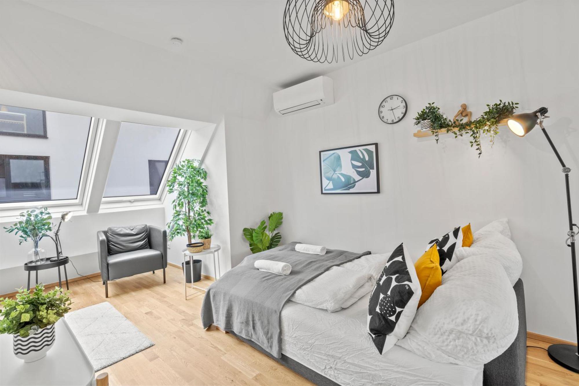 1 Min To Public Transport - 3 Min To Supermarket And Pharmacy - On-Site Parking For 19,90 Eur Вена Экстерьер фото