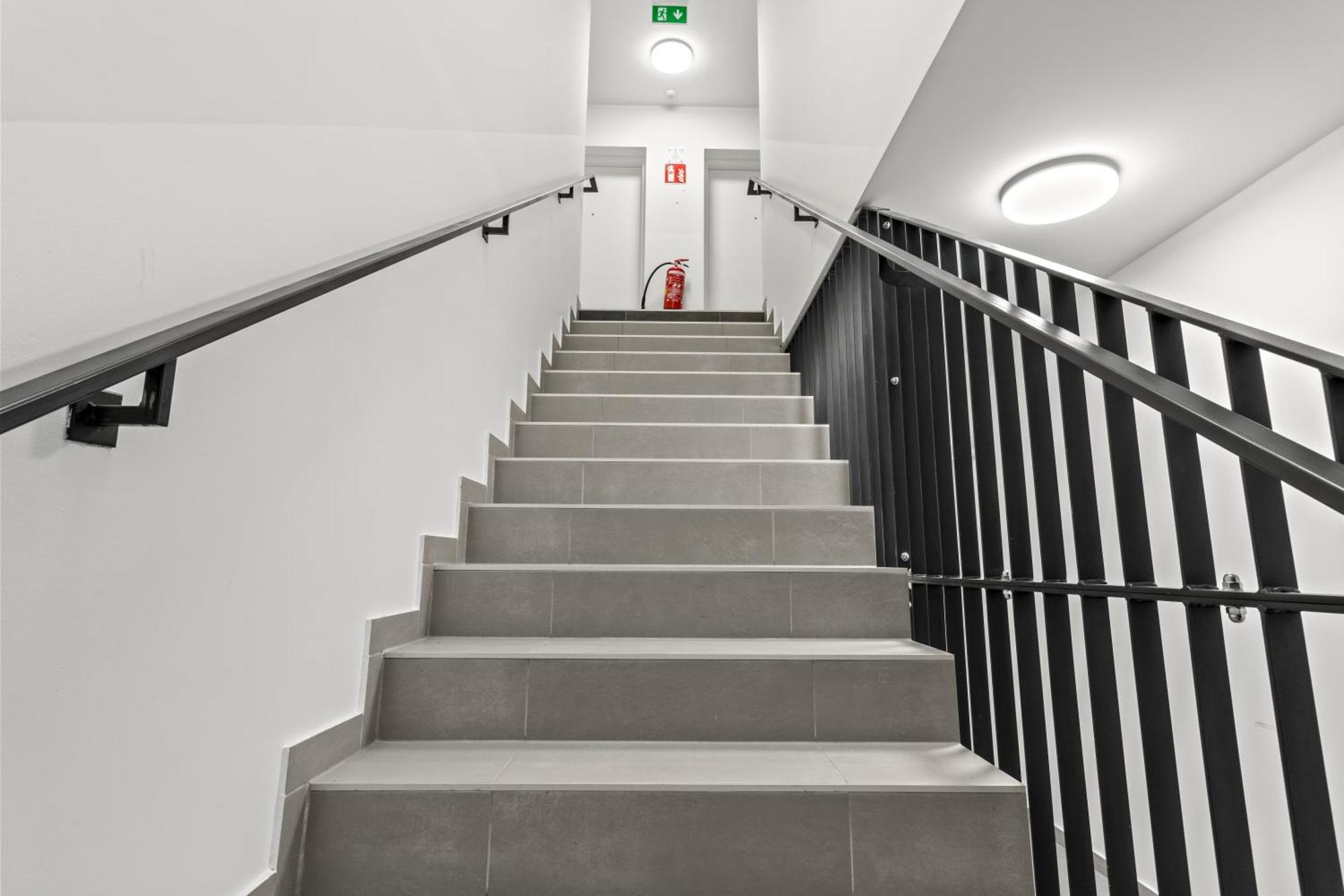 1 Min To Public Transport - 3 Min To Supermarket And Pharmacy - On-Site Parking For 19,90 Eur Вена Экстерьер фото